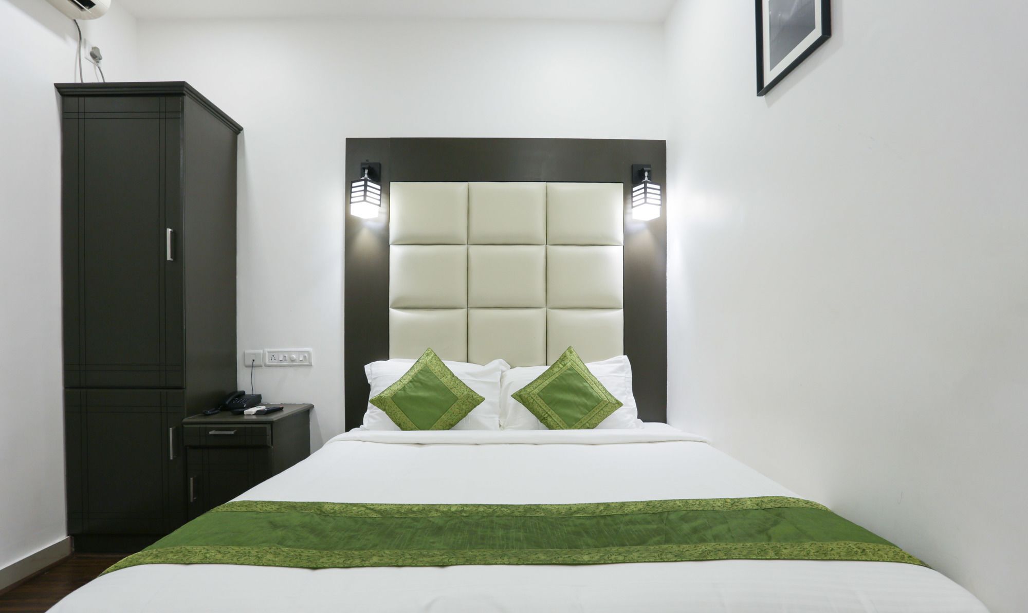 Fabhotel Qube - 800M From Ernakulam Junction South Railway Station Kochi Exterior foto